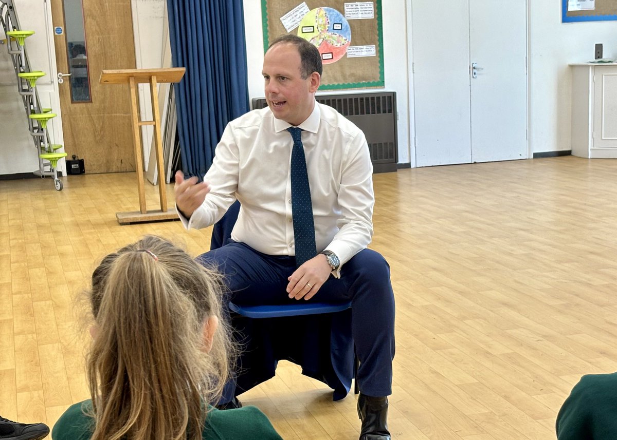 Greg Smith MP tweet media