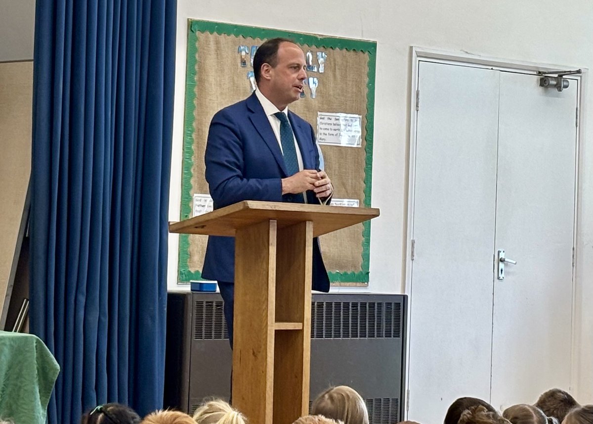 Greg Smith MP tweet media