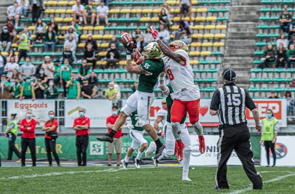 Baptiste Audouin (@audouin_ba) on Twitter photo After a great visit at <a href="/VertetOr/">Vert & Or</a>, a talk with <a href="/KevinRegimbald/">kevin Régimbald</a> and Coach Boucher,
I am grateful to announce that I have received an offer from the University of Sherbrooke!
<a href="/ChamplainCavsFB/">Cavaliers Football</a> <a href="/mayne_91/">shawn</a> 🟢🟡 After a great visit at <a href="/VertetOr/">Vert & Or</a>, a talk with <a href="/KevinRegimbald/">kevin Régimbald</a> and Coach Boucher,
I am grateful to announce that I have received an offer from the University of Sherbrooke!
<a href="/ChamplainCavsFB/">Cavaliers Football</a> <a href="/mayne_91/">shawn</a> 🟢🟡