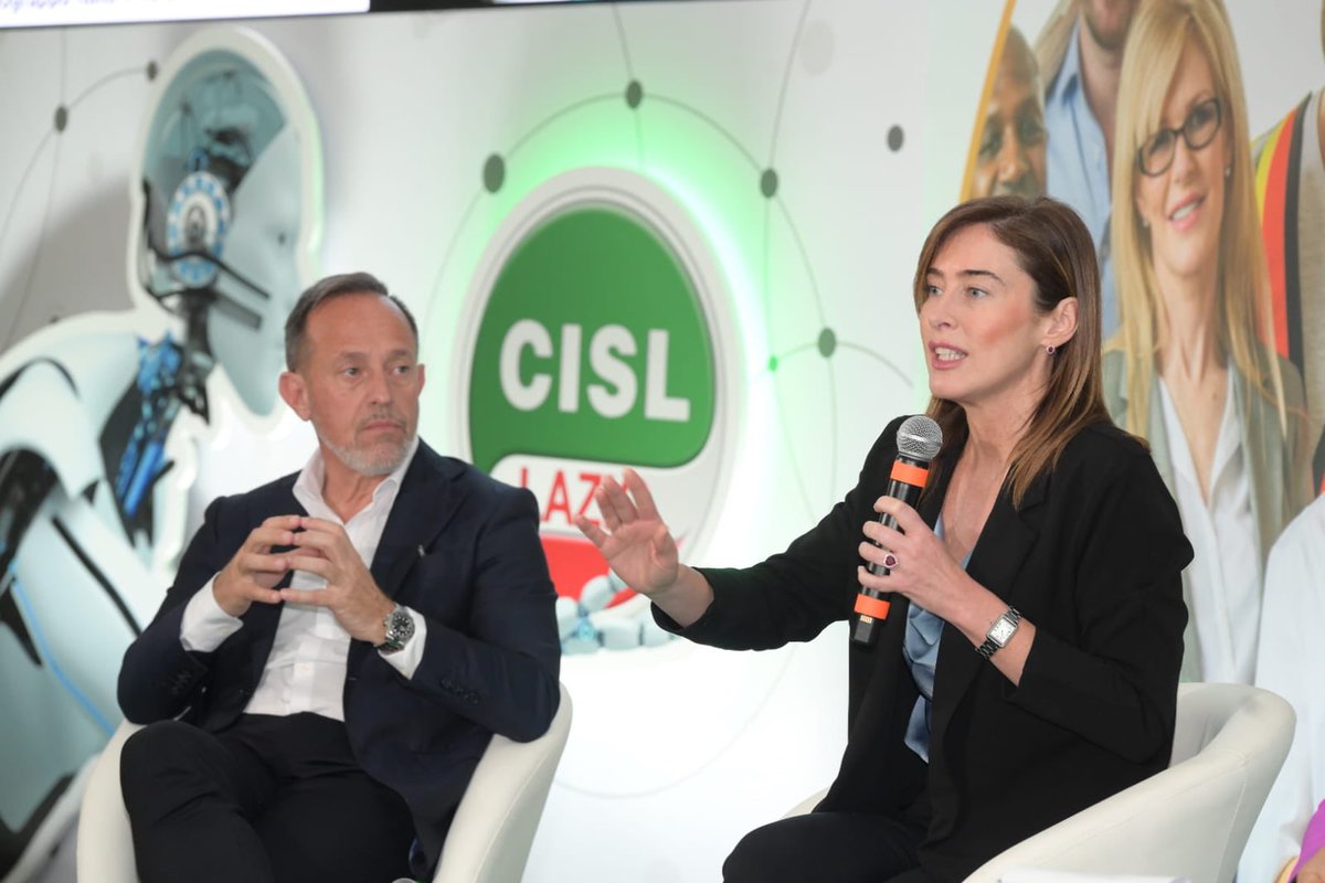 Cisl_Lazio's tweet photo. Riparte la terza giornata di Congresso con la tavola rotonda:”Futuro dell'Europa: sfide e prospettive per il Lazio”, con la presenza di autorevoli ospiti del panorama politico ed istituzionale regionale, nazionale ed europeo 
Un'importante occasione di confronto per la Cisl Lazio https://t.co/c8bkQX7EHM