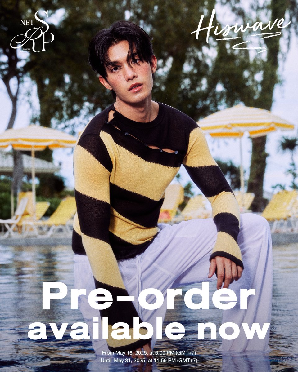 NetSRPPhotobook's tweet photo. Net Siraphop 1st Photobook ‘𝑯𝒊𝒔 𝑾𝒂𝒗𝒆’

Pre-order available now
🛒 : https://t.co/teR48qlxjd 

🗓 Pre-order Period
From May 16, 2025, at 6.00 PM
Until May 31, 2025, at 11.59 PM

#NetAndHisWave
#NetSRP1stPhotobook
#netsiraphop https://t.co/71D1jxrFbm