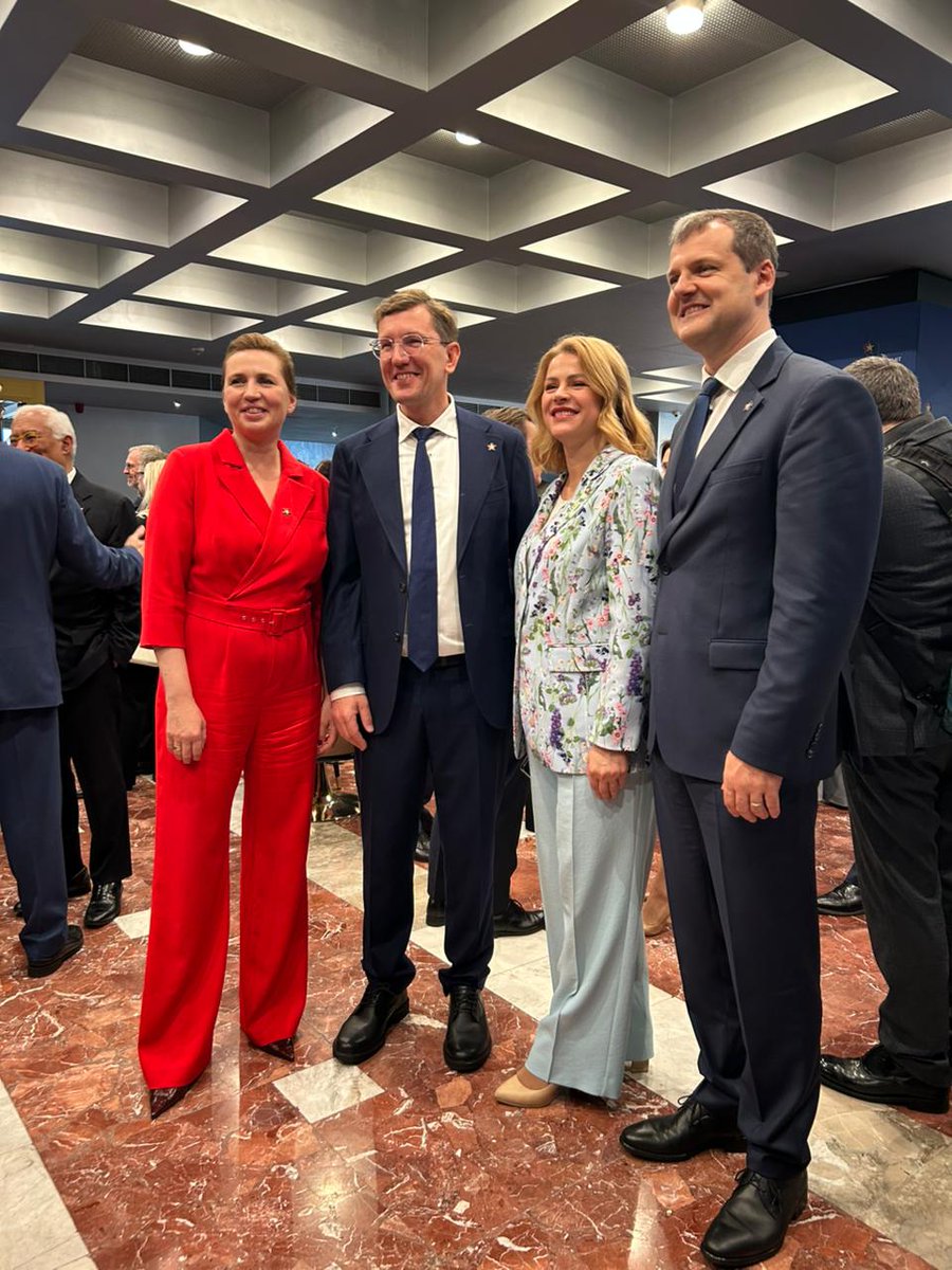 Good catch-up among Nordic-Baltic friends &amp; allies at the <a href="/EPC_Tirana/">EPC_Tirana</a>.

In a fragmented world, we need a united Europe, resilient &amp; fit to handle the turbulent geopolitical realities, capable to deter security threats, and achieve a just &amp; lasting peace for Ukraine and our