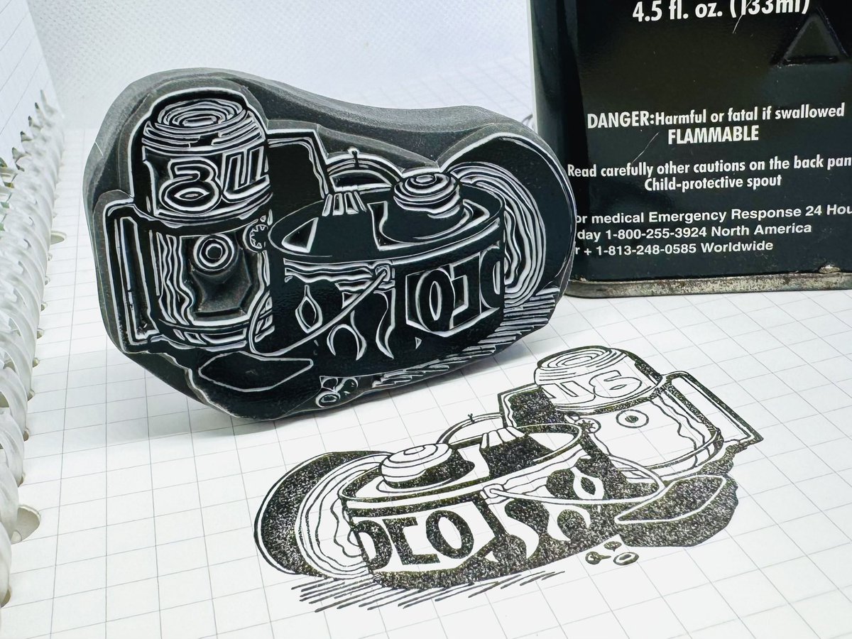 #スプラトゥーン4が発売されるまでに武器全部ハンコ彫るチャレンジ

[016/151]ホットブラスター
[017/151]ホットブラスターカスタム

ワイルド感出てますでしょうか！？
下書きから楽しかったっす！