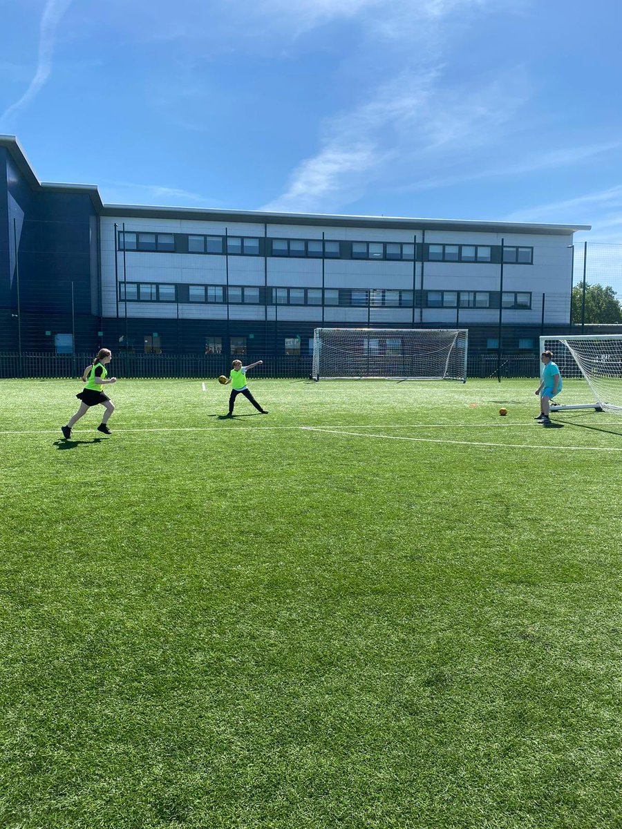 KAHealthWB's tweet photo. Today we had s4 participate in exciting activities for mental health week.

S4 also had the opportunity to learn about mental well-being and how to improve/manage their mental health.

Thank you to Kilwinning sports club, 147 fitness + our volunteers😀

#MentalHealthAwarenessWeek https://t.co/g66Ft3TIx2
