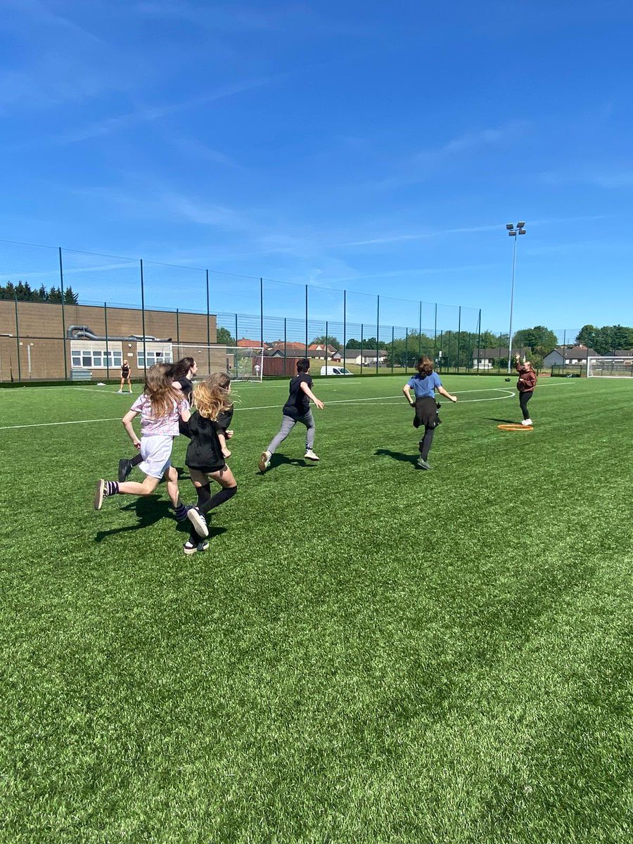 KAHealthWB's tweet photo. Today we had s4 participate in exciting activities for mental health week.

S4 also had the opportunity to learn about mental well-being and how to improve/manage their mental health.

Thank you to Kilwinning sports club, 147 fitness + our volunteers😀

#MentalHealthAwarenessWeek https://t.co/g66Ft3TIx2