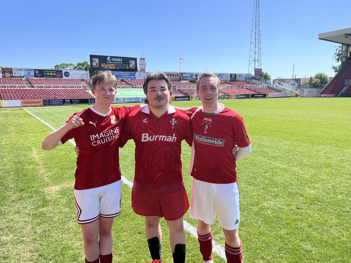 Brilliant to return to Swindon Town’s County Ground for a third year to play in the Staff v Media charity match. The @SwindonAdver trio were victorious again with a sublime 6-1 win in the sunshine. Come on Adverrr ⚽️