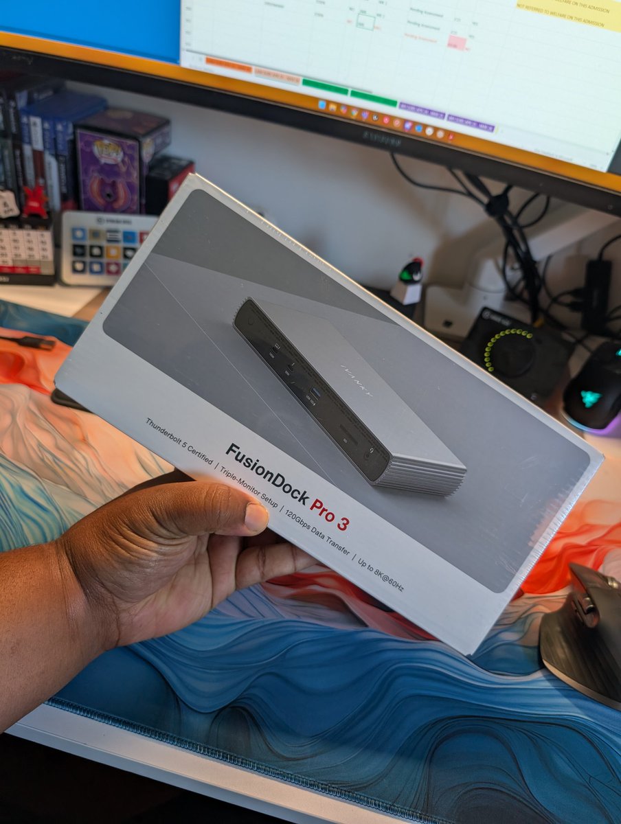 Just got this lil guy through the door... 

Not heard of this brand before, but it's looking promising! 

Can this really rival <a href="/AnkerOfficial/">Anker</a> TB5 Dock?