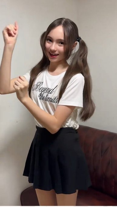 Twitterのコスプレ画像18