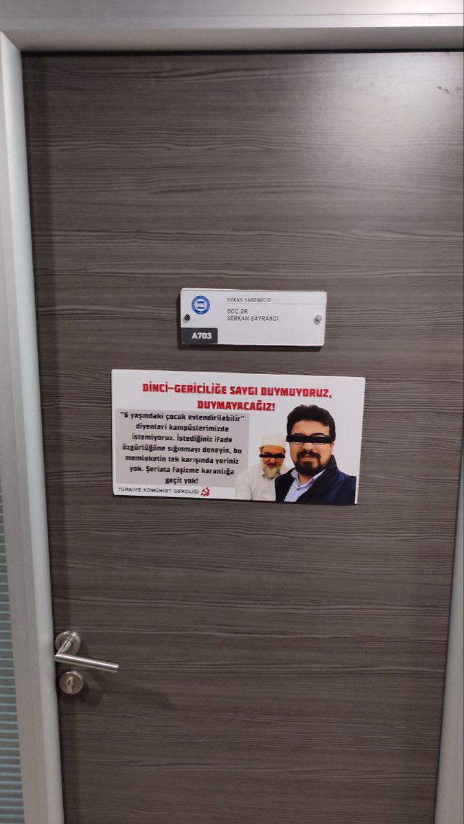 "İfade özgürlüğü" kisvesi altında "6 Yaşındaki kız çocuğu evlendirilebilir" diyen dinci gerici Nurettin Yıldız'a sahip çıkan, onu protesto eden arkadaşlarımızın gözaltına alınmasına destek açıklayan İletişim Fakültesi dekan yardımcısı Serkan Bayrakçı'ya bir notumuz var: