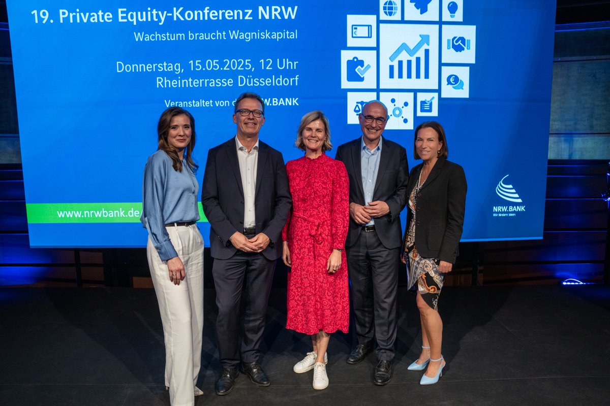 Die PE-Konferenz NRW gestern stand unter dem Motto „Wachstum braucht Wagniskapital“. Neben unserer Standpräsenz als Meeting-Point haben wir gerne das Preisgeld für den Gewinner des „Euregional Start-up Pitch 2025“ gestellt. Herzlichen Glückwunsch Pheno-Inspect GmbH!