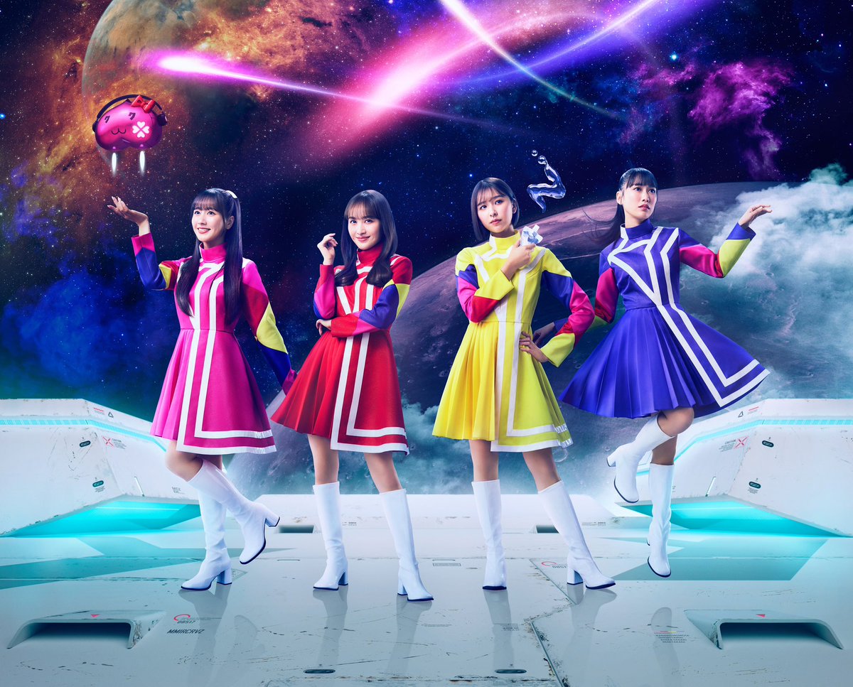 natsumako's tweet photo. ももクロ×ガンダム
楽しみ♪
万博のガンダムパビリオンでも流れるのかな♪

#ももクロ 新曲 『Event Horizon』 7月23日(水)発売！ ガンダムアーケードカードゲーム 「機動戦士ガンダム アーセナルベース FORSQUAD」主題歌 #イベホラ https://t.co/jij7cEjnWM