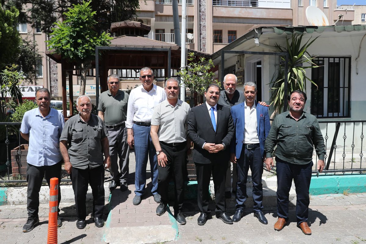 Yenişehir Mahalle Muhtarımız Sn. Ramazan Sağır ve vatandaşlarımızla bir araya geldik. 

Mahallemizin ihtiyaçları ve taleplerini dinleyip, birlikte çözüm yollarını konuştuk.