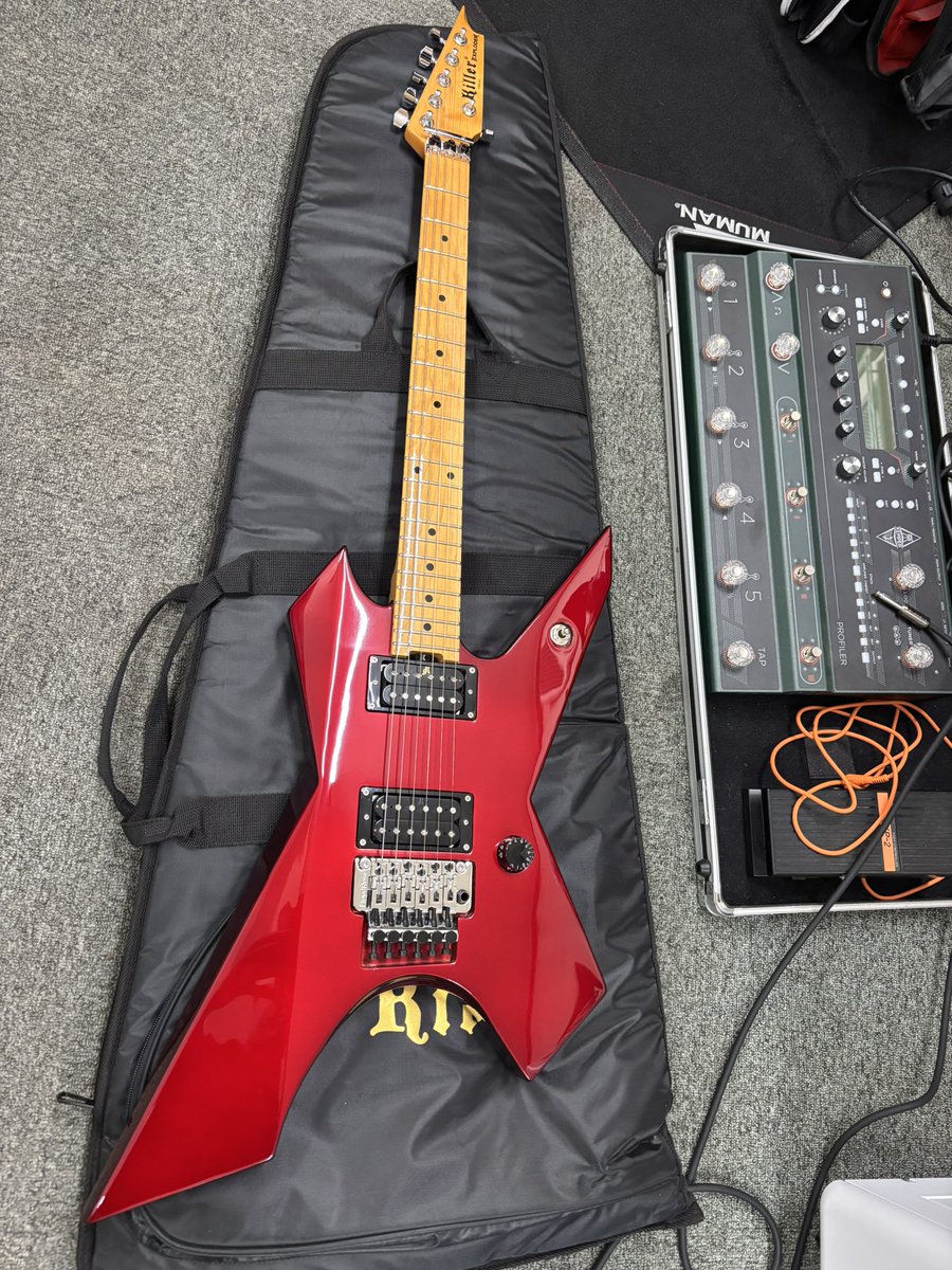 ospktoyonaka's tweet image. 迷いはない。
今年はLOUDNESSオンリーで
#loudness 
#killerguitar 
#exploder