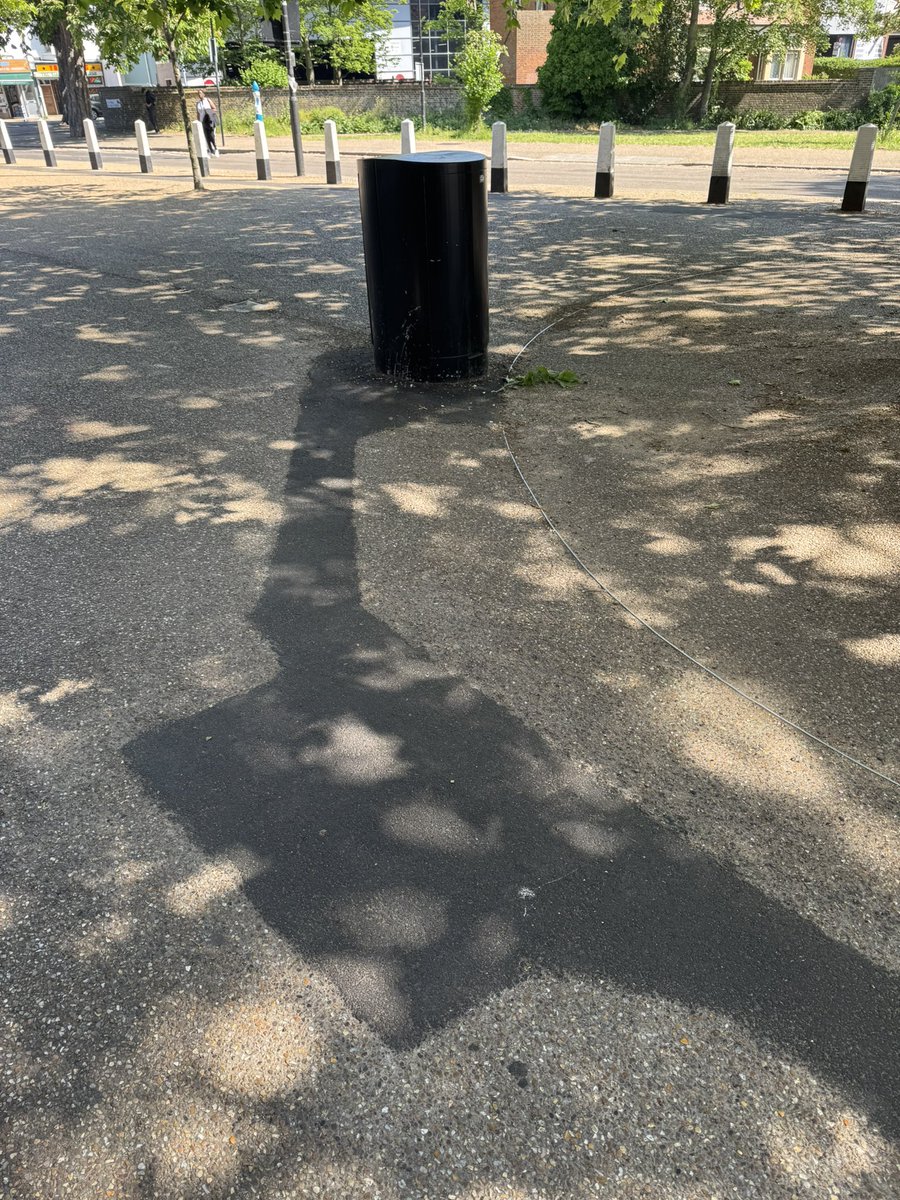 Haringey council spent huge sums improving Tottenham Green and now a contractor has been allowed to do this. What on earth is going on <a href="/ContactHaringey/">ContactHaringey</a> <a href="/haringeycouncil/">Haringey Council</a> ? What action are you taking?