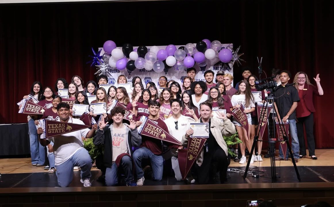 valle_dr's tweet photo. Decision Day at San Marcos High School …from Rattlers to Bobcats.
Among the new students Temo Ramirez … I was his Mom Natalie’s teacher  in Elementary!
Welcome! https://t.co/oSjzd4pOjI