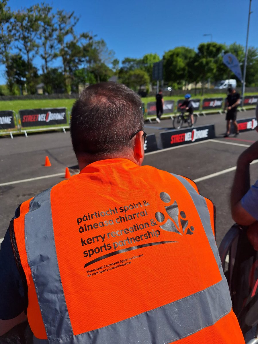 Declan Keogh (@declantkeogh) on Twitter photo Great competitive cycling skills and efforts by groups of students from Kerry schools at our 'Street Velodrome' event in Tralee today as part of Bike Week, organised by Kerry CoCo <a href="/countykerry/">Kerry County Council - Comhairle Contae Chiarraí</a> and Kerry Recreation & Sports Partnership <a href="/KerryRSP/">Kerry Recreation and Sports Partnership</a> #BikeWeek2025 #cycling #bikeweek Great competitive cycling skills and efforts by groups of students from Kerry schools at our 'Street Velodrome' event in Tralee today as part of Bike Week, organised by Kerry CoCo <a href="/countykerry/">Kerry County Council - Comhairle Contae Chiarraí</a> and Kerry Recreation & Sports Partnership <a href="/KerryRSP/">Kerry Recreation and Sports Partnership</a> #BikeWeek2025 #cycling #bikeweek