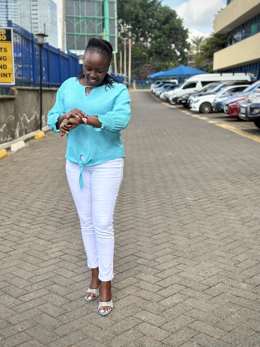 Echos of Mercy..Whispers of Love
..This is my story🎤This is my Song🎼🎹🎻.
May the Weekend be good to you..