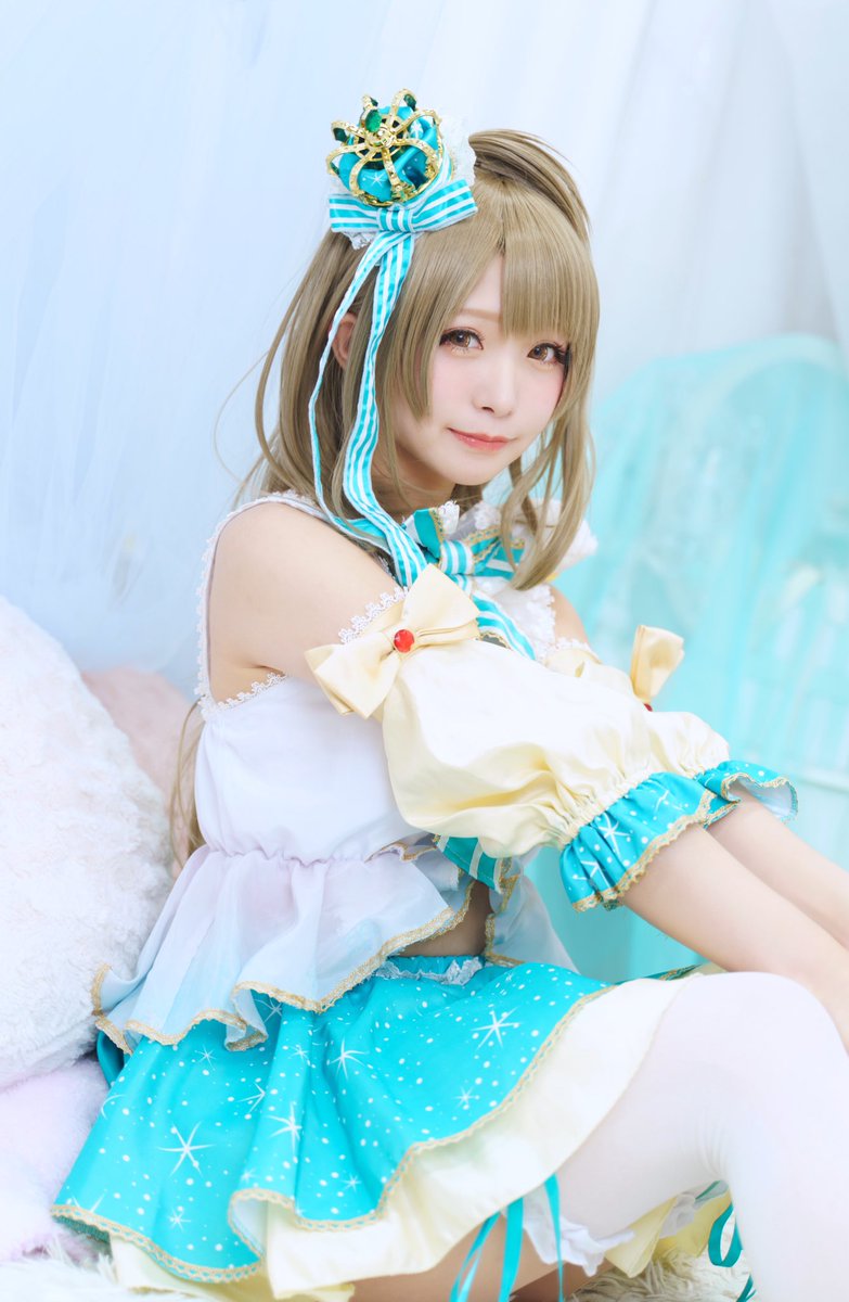 日曜日のストフェス、久しぶりにことりちゅんのコスプレしよかな〜❣️
最後にストフェス行った2019(やばすぎ)と同じことり式ゆきだるまか、キャットツインテール編で悩み中🤔