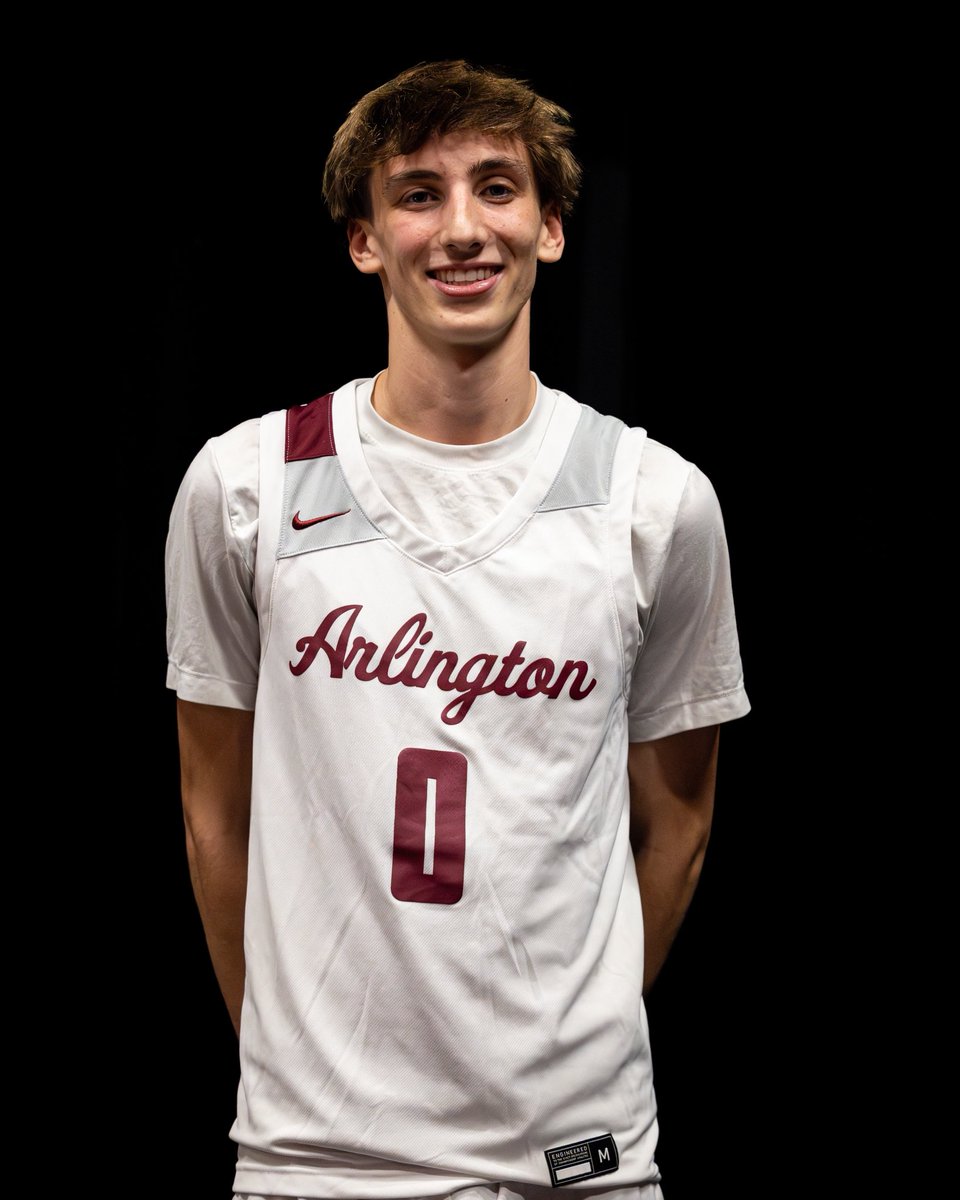Congrats to Senior Peter Cloherty, winner of the 2025 Ostergren Award presented by <a href="/TouchdownofARL/">Touchdown Club of Arlington</a> Peter is attending Boston College next year! A 2-time captain, Peter left his impact on the AHS basketball program!