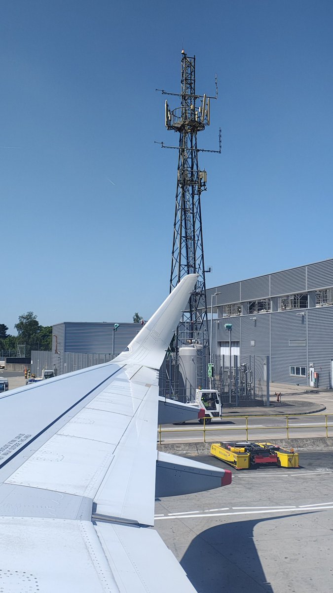 📶PhoneMast tweet media