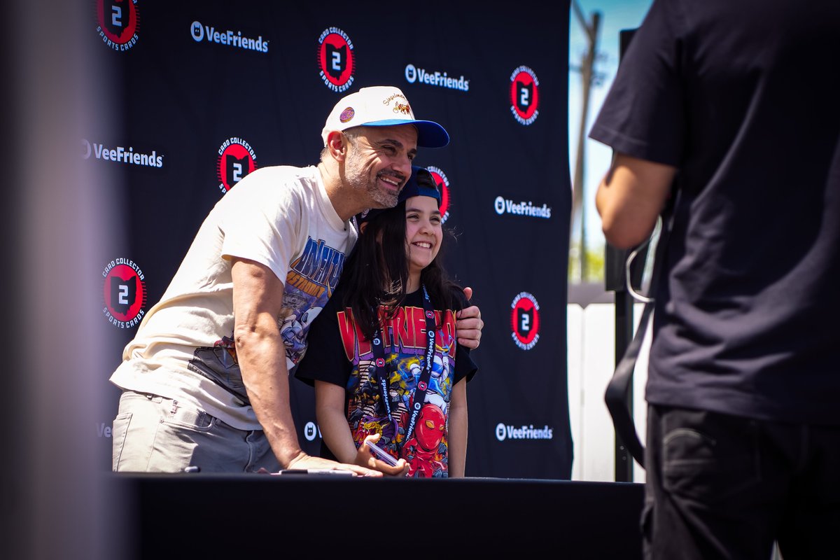 dgrimes's tweet photo. When @garyvee says, "You're thinking millions and I'm thinking single digits," I can't help but think back to last weekend when he, @adamripps, and the entire @veefriends gang made my daughter feel like a million bucks. TYSM 🙏

"I'm [f'in] 49 with [f'n] an empire... and I'm still thinking single digits." - @garyvee 🤜🤛 💯