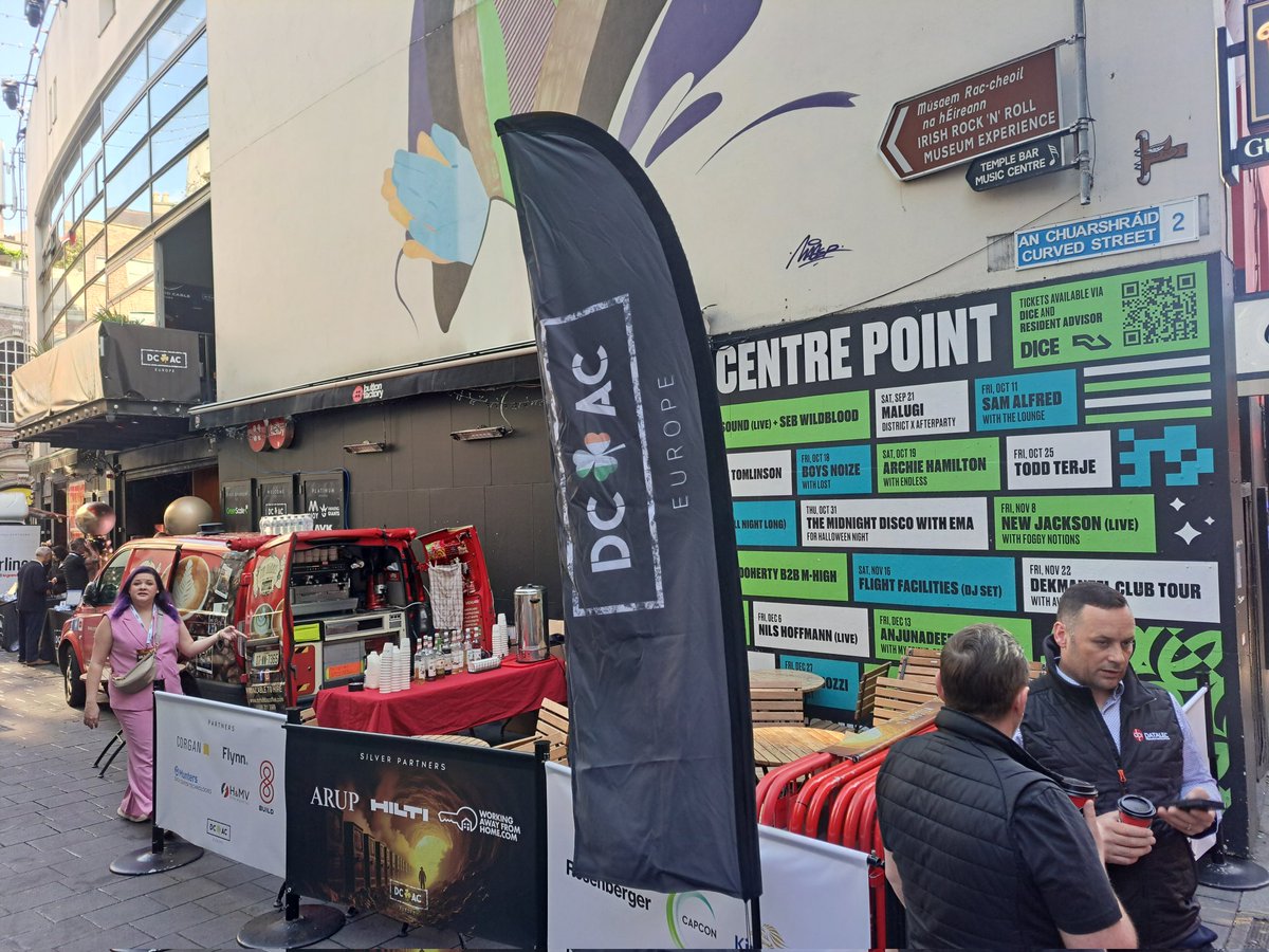 MrHobbscoffee's tweet image. We had our Coffee&apos;s Van working at the European DCAC Event in Dublin,great fun &amp;amp; vibes #650Coffees #400Delegates #ButtonFactory #CastleknockGolfClub #DataCentres #DCAC #AI #EngineeringDataCentres #Logistics #BaristaSpecialist @MrHobbscoffee