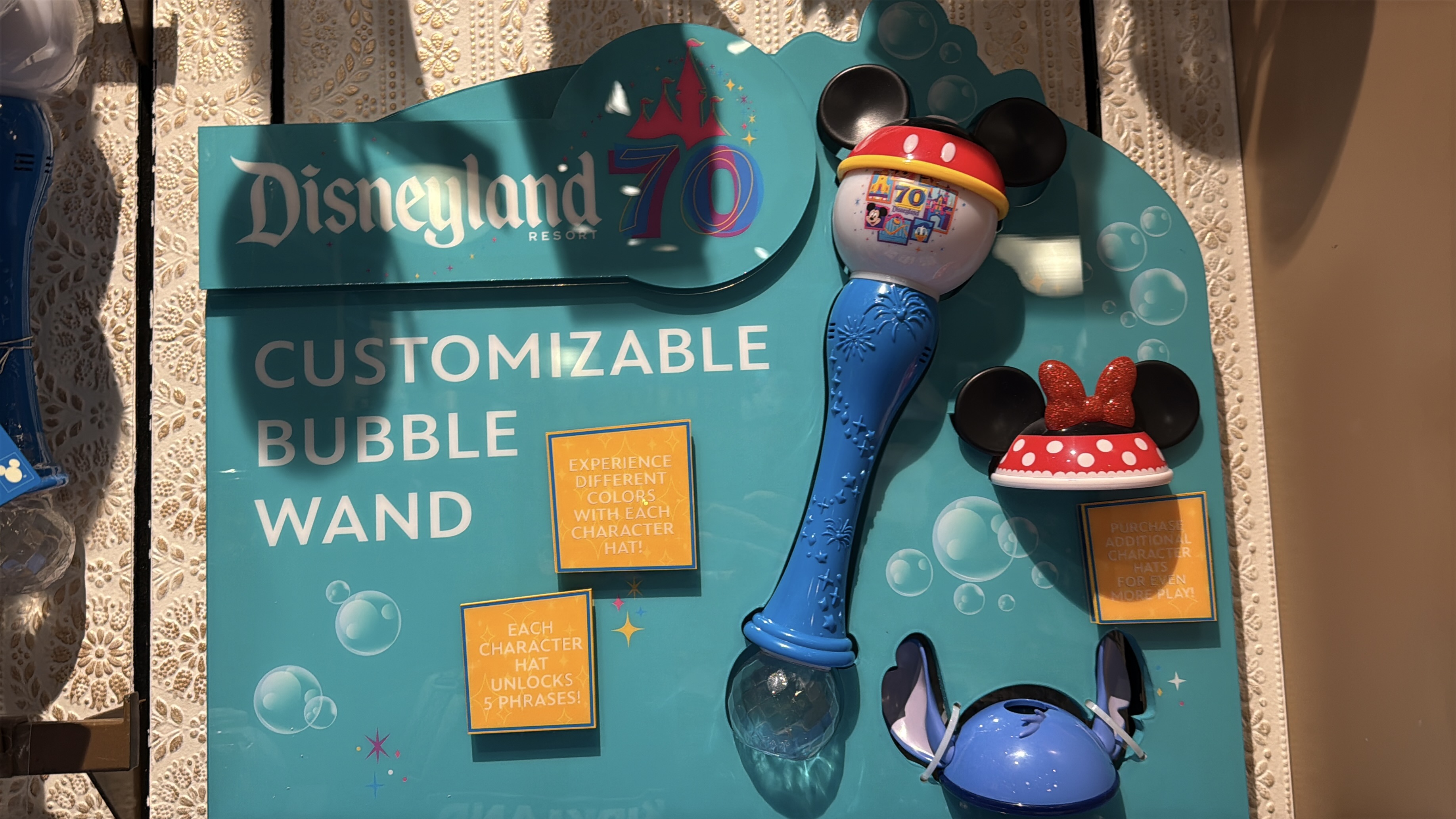 【値下げしました！】ディズニーランド しゃべるミッキー クリスマス シャボン玉 ディズニーランド しゃべるミッキー クリスマス シャボン玉
