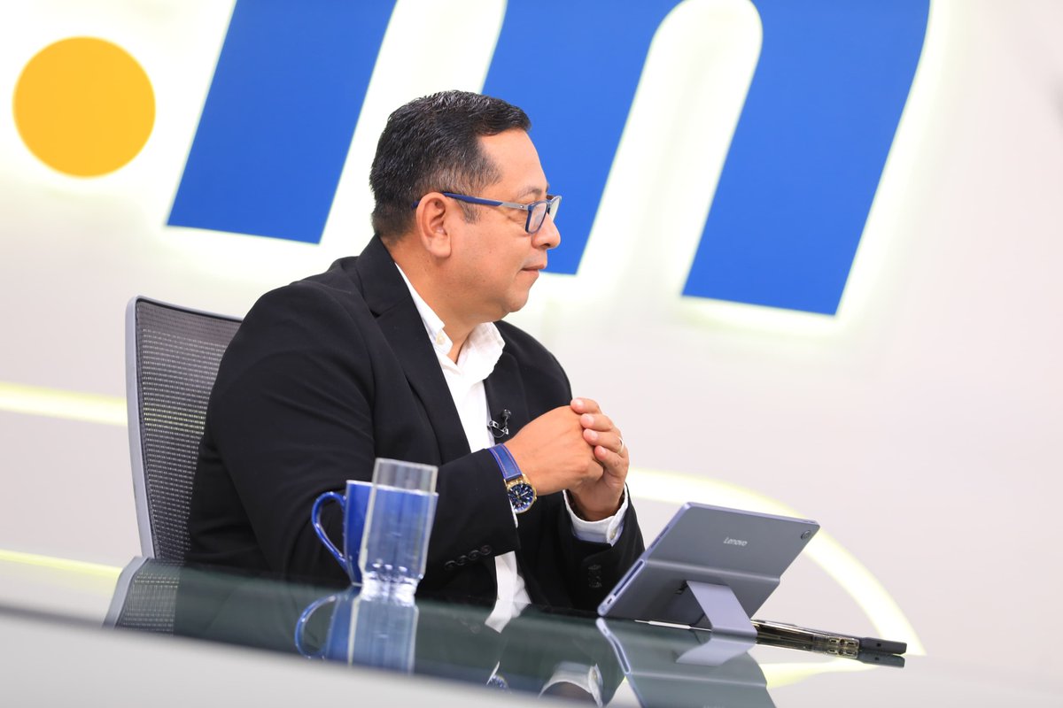 EntrevistaAM tweet media