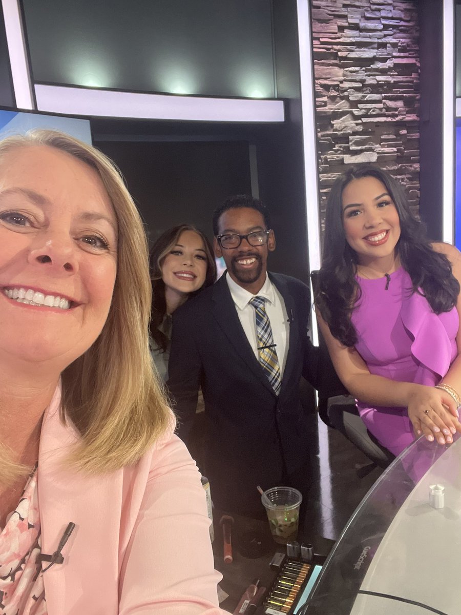 The new kids on the block 🎵 with <a href="/MadisonMacayTV/">Madison Macay</a> and <a href="/AlisabethMitch2/">Alisabeth Mitchell KRNV</a>