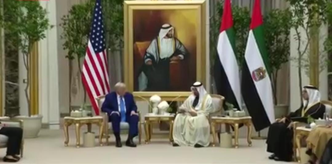 UAE President Mohamed bin Zayed affirms the nation's commitment to strengthening ties with the U.S highlighting a robust partnership in new economy sectors, clean energy, AI, and industry. UAE plans $1.4 trillion in investments in the U.S. over the next decade. #UAE #USA #UAEUSA