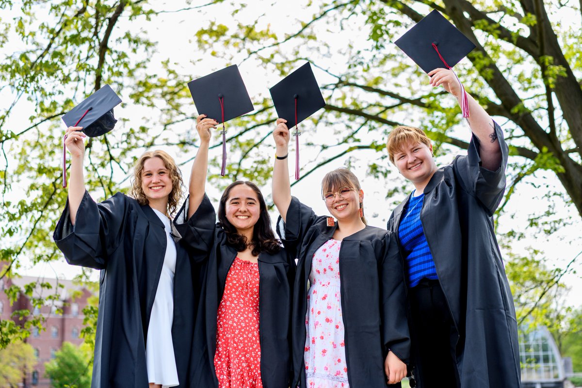 RoseHulman's tweet photo. Two weeks til commencement... but who's counting? 🎓 Share photos with us and use #RoseHulman and #RoseGrad ❤️ 

Schedule and info can be found, here: https://t.co/nldIAz4nVl https://t.co/AF3X1qxvAj