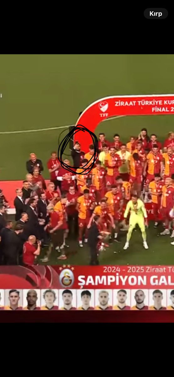 baris2188's tweet photo. @GalatasaraySK Admini buldumm https://t.co/F7fu9MAtmk