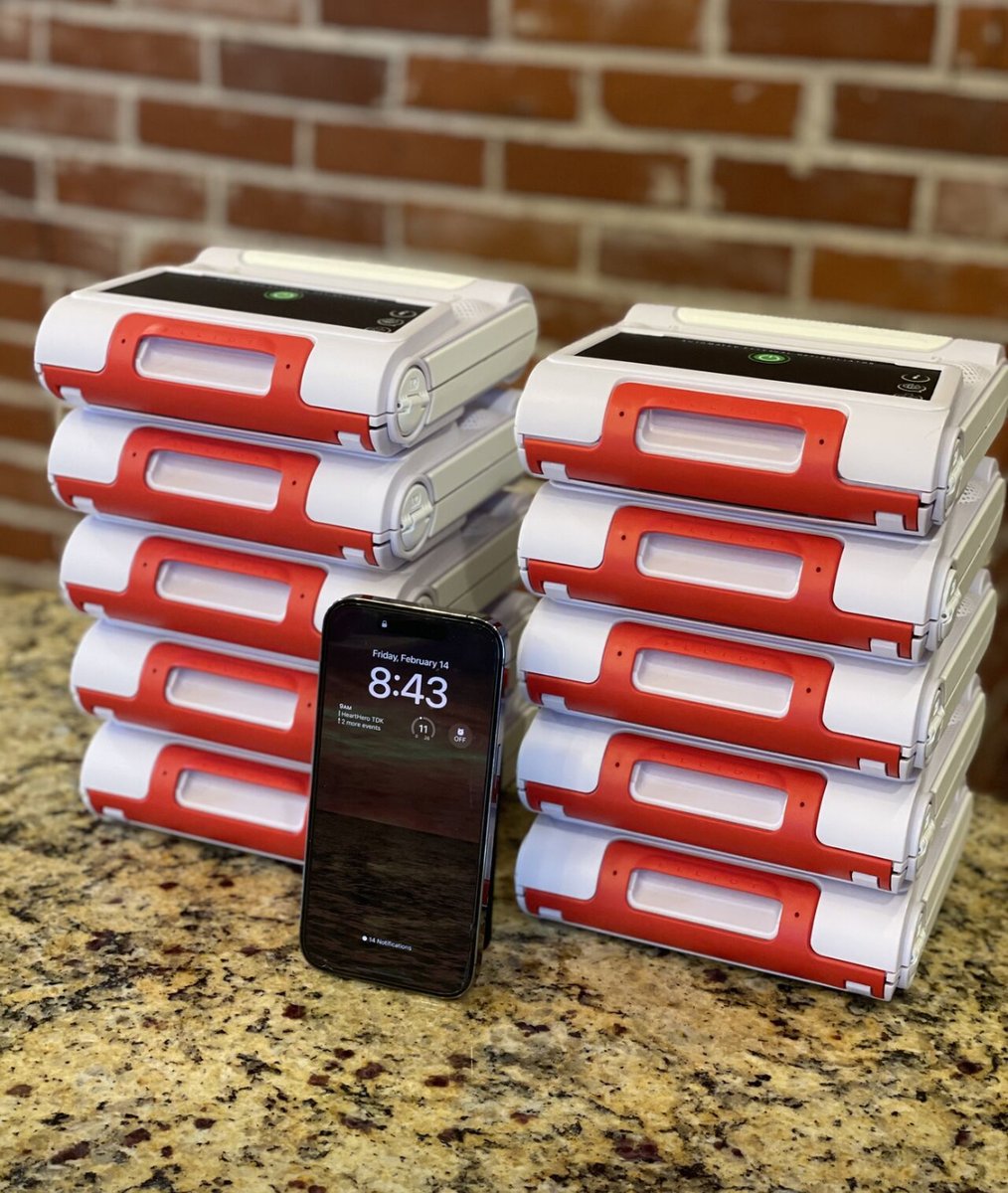 Coming soon to the EU! ❤️ Game-changing AED. Taking preorders and seeking distribution partners.  
#aed #defibrillator #homedefib #defib4all Contact me directly. ❤️