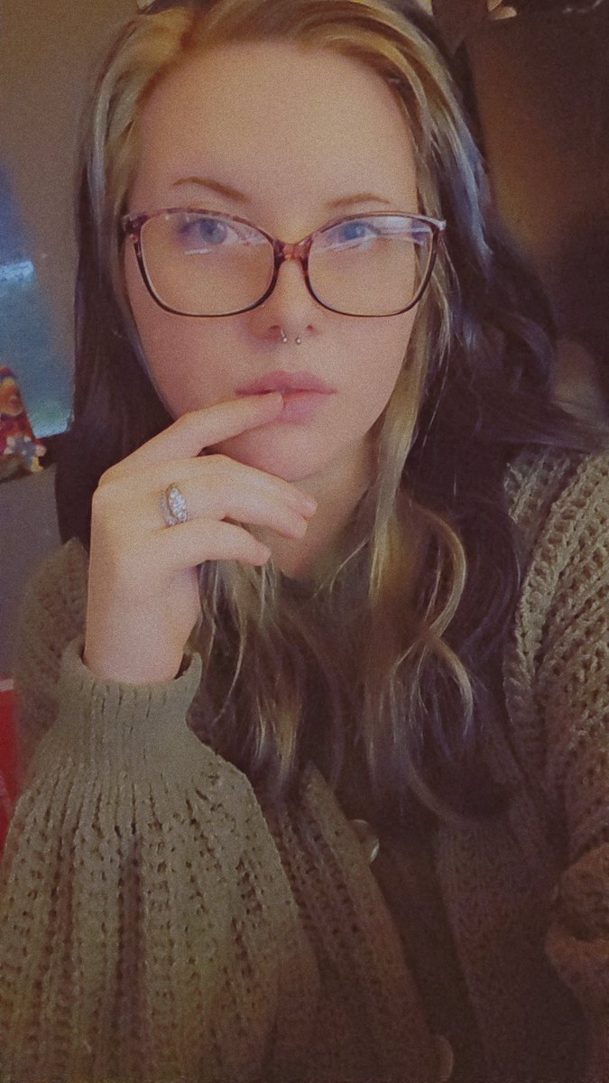 lyssa_luxe's tweet photo. Good morning my beautiful moots! And good morning to my little pets. Silent sends are the mood today. Pick one below. Or send more to get my attention. 

Easy Reimbursements
- Coffee $10
- Lunch $20
- Dinner $20
- Snacks $15

Goddess  Brat  Findom  HumanATM  Paypig  Simp https://t.co/bzBa85Yy1P