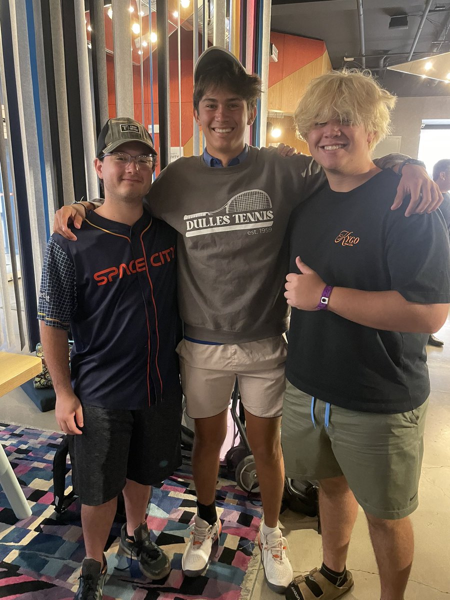 ChristinaJamer4's tweet photo. Good morning from SATX as we kickoff day 2 of the @uiltexas State Tennis Tournament! Finished my morning workout & ran into so fellow @DHSAthletics550 Vikings! Letโs go Mateo! #550 @DHS_Vikings #ProtectTheShip https://t.co/U78OFQhmpl