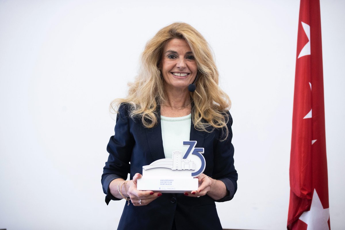 Laura Peraita, reconocida por su defensa de la #Familia  en <a href="/abc_es/">ABC.es</a> <a href="/abc_familia/">abc_familia</a>  abc.es/familia/padres…