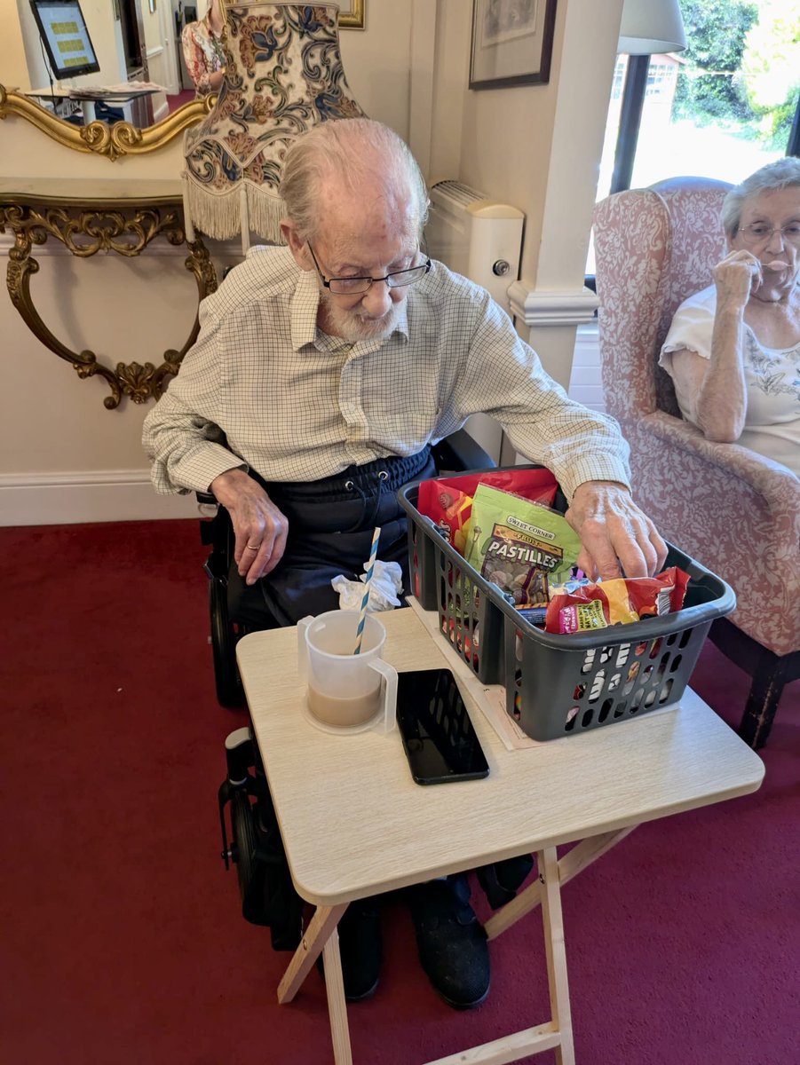 CroftCareHome's tweet photo. Earlier this week, our lovely residents gathered for an afternoon playing a favourite - Hoy Bingo! 🃏🙋🏻‍♀️

The room was full of energy, friendly competition, and lots of smiles. Well done to Irene and Stanley, our lucky winners of the day! 🥇

#carehome #hoybingo #bingo #games https://t.co/laeUTyzdqj