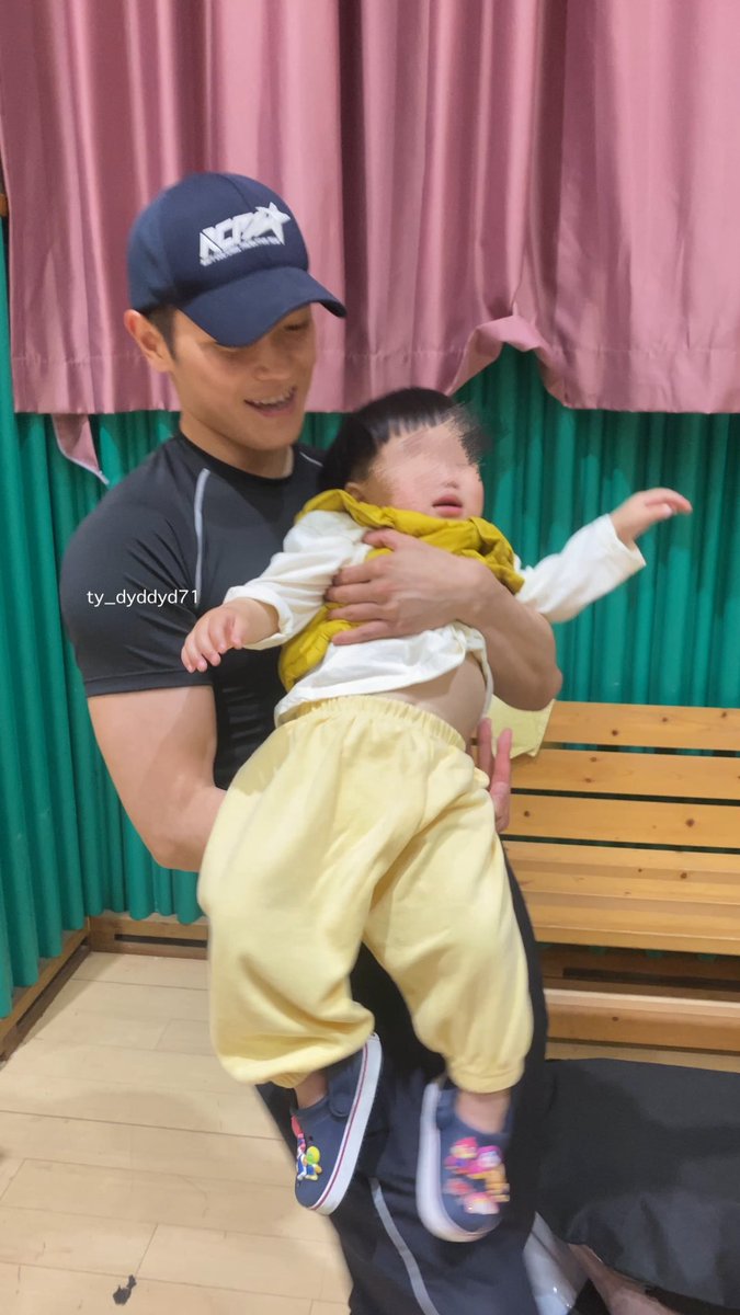 ty_dyddyd71's tweet photo. 아기, 툥프가 되 https://t.co/tcurJWscBR