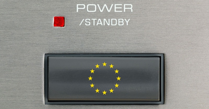 ComisionEuropea's tweet photo. A veces olvidamos la cantidad de energía que consumen los aparatos eléctricos en modo "de espera" (stand by), y por lo que pagamos innecesariamente.
🇪🇺⚡️Las reglas revisadas sobre ecodiseño establecen nuevos límites para el consumo en este tipo de modos.
Más info⬇️
#EUecodesign