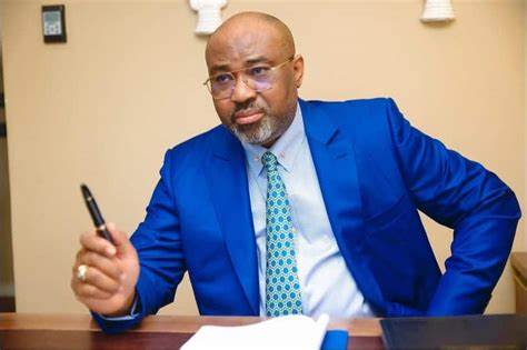 🚨 #DernièreMinute
 Richard Boni Ouorou arrêté. La police a perquisitionné son domicile et ses bureaux ce matin. Enquête en cours.
#Bénin #LeLiberal #Actu229 #Justice229 #Politique229