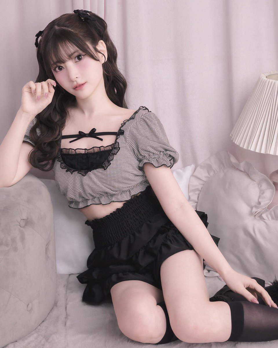 piumさんの水着👙❤︎コレクション お支度しました💄 ぜ〜んぶかわいい❤︎