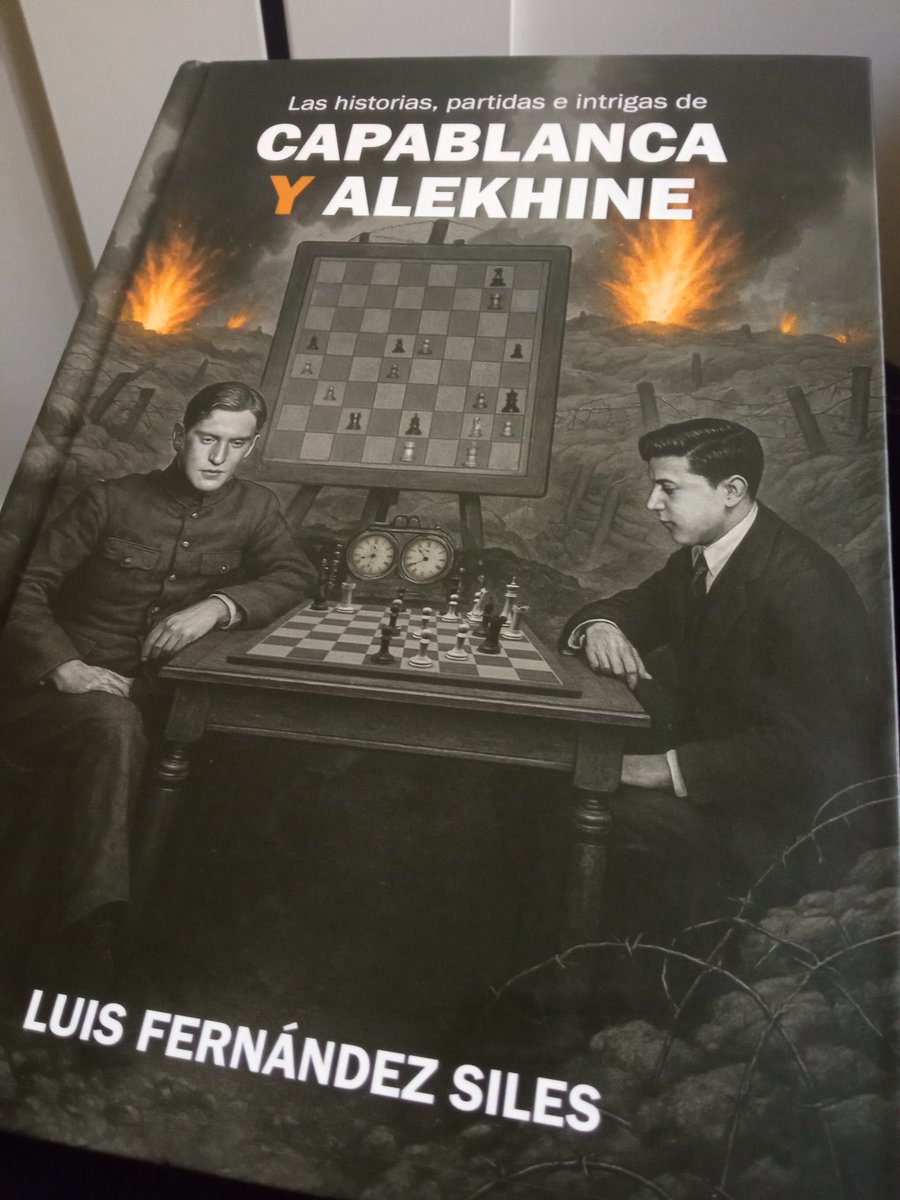 pehepe50's tweet photo. Recibido el libro de @capakhine 

¡Ganazas de leerlo!

¡Un grande el Maestro Luisón! https://t.co/VZzflIa0Zr