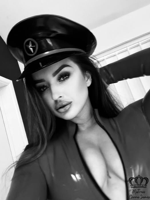 Your fear to write to me, completely justified with such beauty and power ✨🫢You have the opportunity to write to me today, and this opportunity will never come again, overcome your