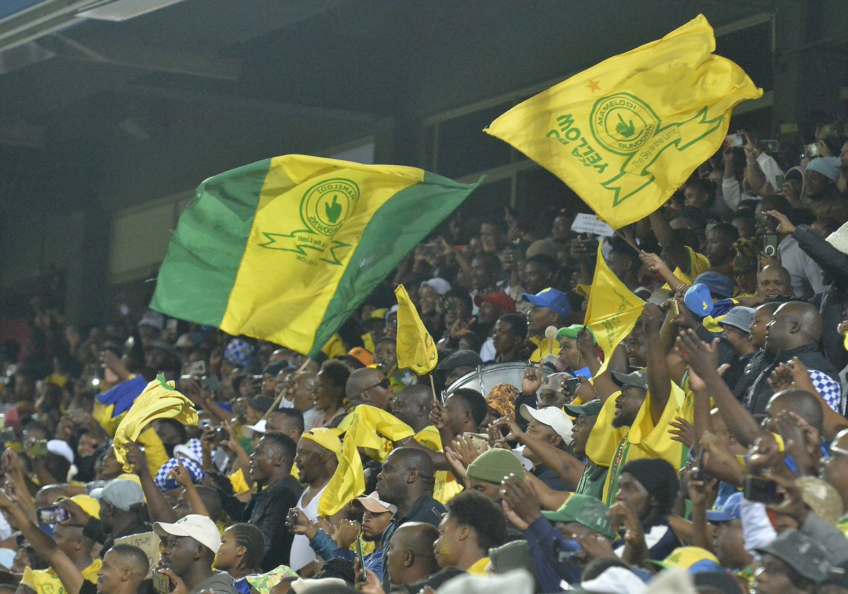 ⚫🟡🔵 | #BetwayPrem | 𝐒𝐃 𝐌𝐚𝐛𝐚𝐲𝐚 congratulates Mamelodi Sundowns for again winning this season’s league. Congrats #Sundowns 🎉 

#LeyiIMabaya 🐆 | iYingwe Ya Mabaya | Madyela henhla | #TogetherWeRise

Abafana Bok’thula Nothando 🫶👌 

#Tihosi4Life | #TheForces | #SDMabaya