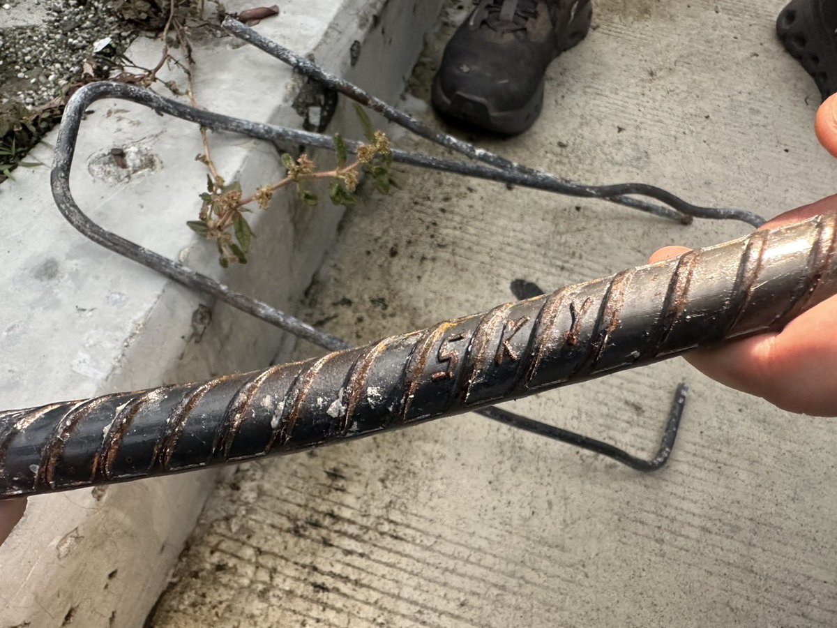 พบเหล็ก ซิน เคอ หยวน (SKY) ที่อาคารโรงงานถล่ม

รับแจ้งเหตุส่วนหนึ่งของอาคารโรงงานถล่มในอมตะซิตี้ ชลบุรี เฟส 10 อ.พานทอง

ขณะนี้ชุดสุดซอยอยู่ที่เกิดเหตุ

ได้รับรายงานเบื้องต้นว่าเป็นอาคารที่ บริษัท คอสโม แมนูแฟคเจอริ่ง (ประเทศไทย) จำกัด เช่าสำเร็จจาก บริษัท อมตะ ซัมมิท เรดดี้บิลท์