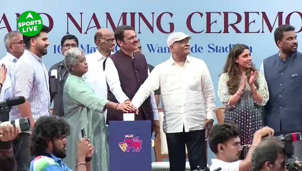 Shivam_Verma_98's tweet photo. A boy from Borivali is having a stand named after him at Wankhede.. 𝗧𝗢𝗗𝗔𝗬 ❤️
Today is the most emotional day for every Rohit Sharma fan.❤️
Sharma's parents inaugurated the Rohit Sharma Stand at Wankhede. 🥹❤️
#RohitSharma #RohitSharmaStandRohit  https://t.co/FRDKW2qnE6 https://t.co/7MQsu16YSz