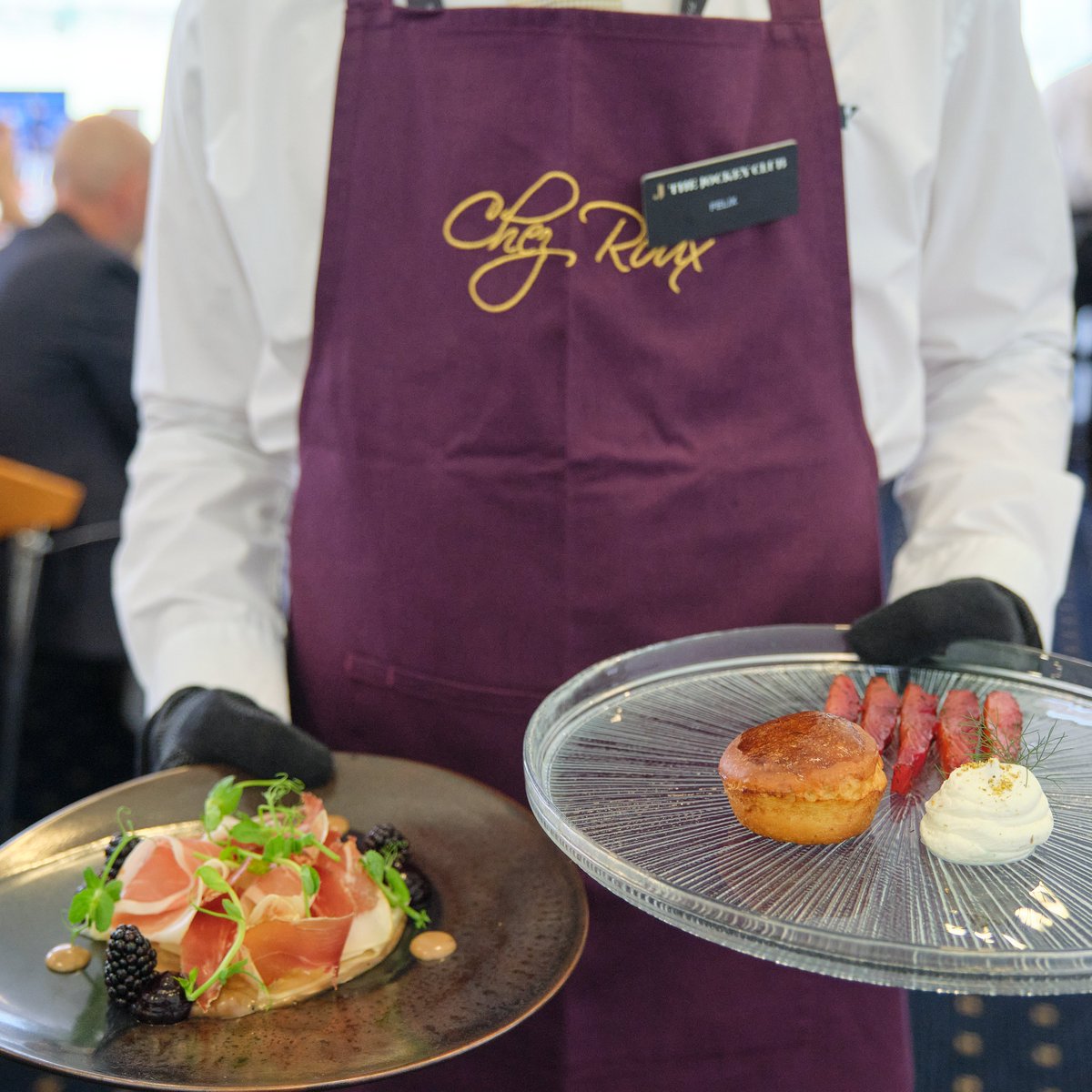 JCExperiences_'s tweet photo. Exquisite dishes, unforgettable race days 🍽️✨

#ChezRoux brought fine dining to the heart of the Betfred Guineas Festival at @NewmarketRace at the start of May  – a celebration of flavour, flair, and first-class hospitality. https://t.co/Hl3ruMWE0j