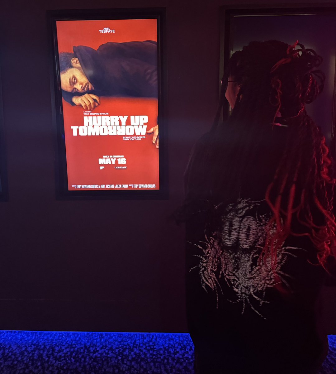 jjarrettt_'s tweet photo. TODAY. 
@hurryuptomorrow @theweeknd @theweeknd @theweeknd #HURRYUPTOMORROW  #XO #theweeknd #HurryUpTomorrow https://t.co/P7FVWSzVtx