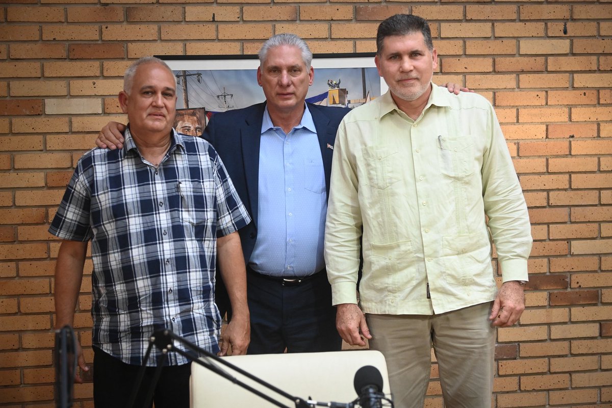 🇨🇺| Fuimos a rendir homenaje a ese pueblo, a confirmar de qué lado de la historia estamos, y a trabajar en la búsqueda y afianzamiento de relaciones mutuamente provechosas, dijo el presidente <a href="/DiazCanelB/">Miguel Díaz-Canel Bermúdez</a> en su pódcast.

En el enlace un amplio resumen:

🔗| presidencia.gob.cu/es/noticias/cu…