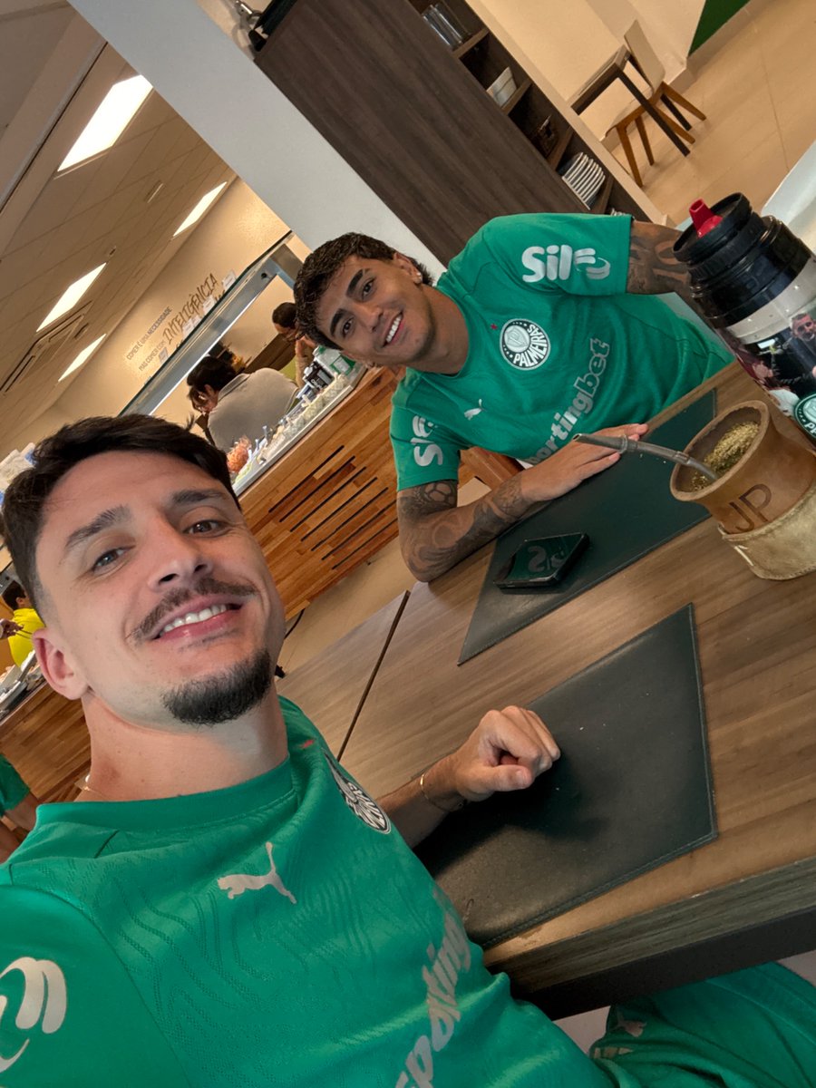 PiquerezJoaco's tweet photo. Buen día 🧉 https://t.co/pGJGt0w7w5